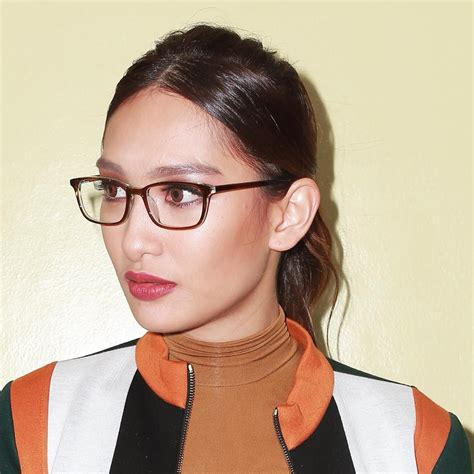 Shop Sunnies and Specs .